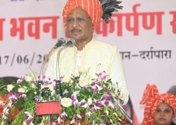 मुख्यमंत्री बोले – जनजातीय गौरव को सहेजते विकास के नए आयाम गढ़ रही है सरकार : कचना धुरवा गोंडवाना भवन का लोकार्पण