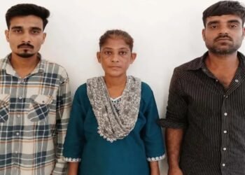 धमतरी में पकड़ाया गांजा का अंतर्राज्यीय गिरोह : 14 लाख का माल जब्त, परिवार बनकर कार से कर रहे थे तस्करी
