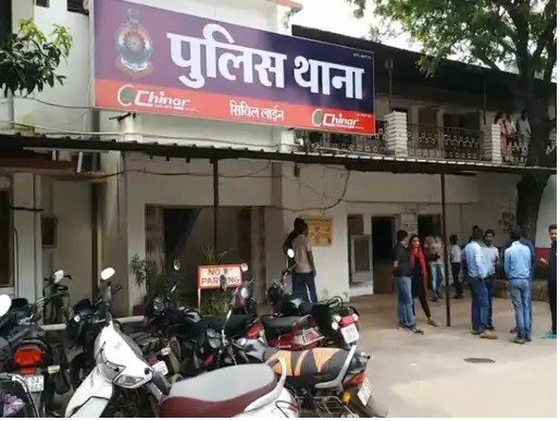 रायपुर में डीएसपी से 5 लाख की ठगी : कैश देने पर ऑनलाइन 10 लाख ट्रांसफर करने का झांसा देकर मंगाए पैसे, FIR दर्ज
