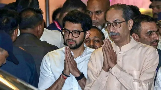 शिवसेना UBT में ‘ऑपरेशन टाइगर’ की सुगबुगाहट : उद्धव ने दिल्ली में बुलाई सांसदों की बैठक, संजय राउत का दावा- 50-50 करोड़ का ऑफर