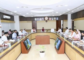 कैबिनेट के फैसले : छत्तीसगढ़ में पावर ट्रांसमिशन कंपनी का आएगा IPO; धान के बदले दूसरी फसलें उगाने पर मिलेंगे 15,000 प्रति एकड़