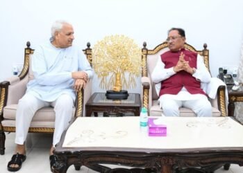 मुख्यमंत्री श्री विष्णुदेव साय से लघु उद्योग भारती के प्रतिनिधिमंडल ने की सौजन्य मुलाकात: 14वें इंडिया इंडस्ट्रियल फेयर की तैयारियों पर हुई चर्चा