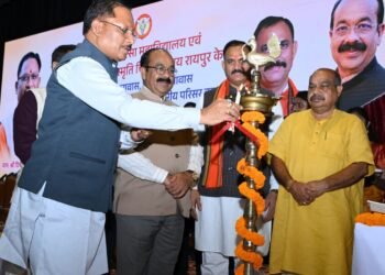 स्वस्थ छत्तीसगढ़ करेगा विकसित छत्तीसगढ़ का निर्माण : मुख्यमंत्री साय ने 103 करोड़ के विकास कार्यों का भूमिपूजन किया