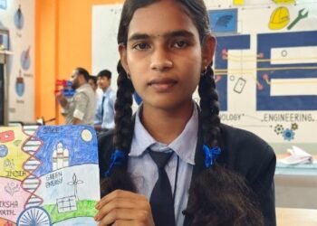 सेवा संकल्प अभियान’ में बच्चों ने भरी सपनों की उड़ान, बालोद के विद्यार्थियों ने चित्रकला के जरिए दिया स्वच्छता और