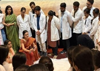 विश्व एनेस्थीसिया दिवस पर पंचरक्षक अभियान, वॉकाथॉन एवं पोस्टर प्रतियोगिता का आयोजन