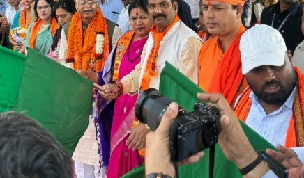 बिलासपुर संभाग के 850 श्रद्धालु विशेष ट्रेन से अयोध्या धाम रवाना