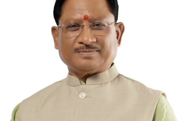 मुख्यमंत्री श्री विष्णु देव साय का शासकीय कर्मचारियों और पेंशनरों के हित में महत्वपूर्ण निर्णय