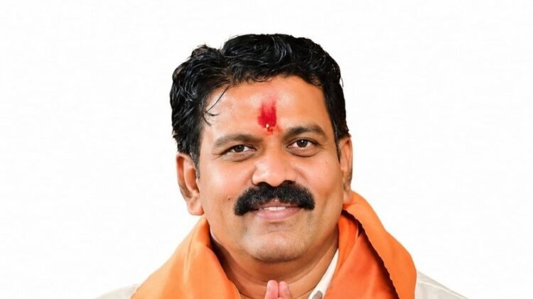 ’आईईडी विस्फोटों की विरह वेदना से बाहर आएगा बस्तर, पीड़ितों को मिलेंगे कृत्रिम हाथ-पैर – उप मुख्यमंत्री श्री विजय शर्मा’
