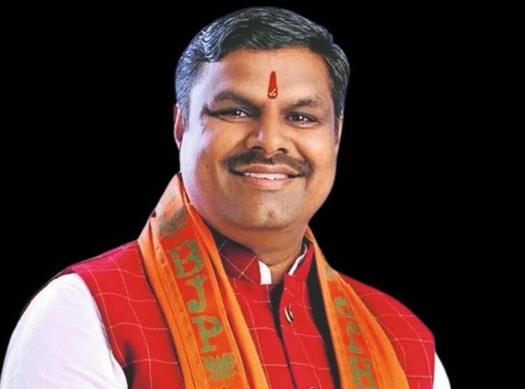शिक्षा मंत्री की पहल पर विद्यार्थियों को बड़ी राहत, अब शैक्षणिक दस्तावेजों के लिए नहीं लगाने पड़ेंगे चक्कर’