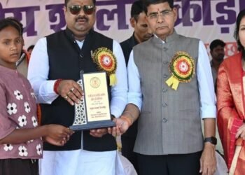 ’हार से सीखें और जीत का अहंकार न करें, कोशिश करने वालों की कभी हार नहीं होती – मंत्री श्री टंक राम वर्मा’
