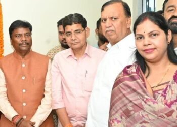 घर बैठे वाहन संबंधी आवश्यक कार्य पूर्ण करने की मिलेगी सुविधा – मंत्री श्री केदार कश्यप